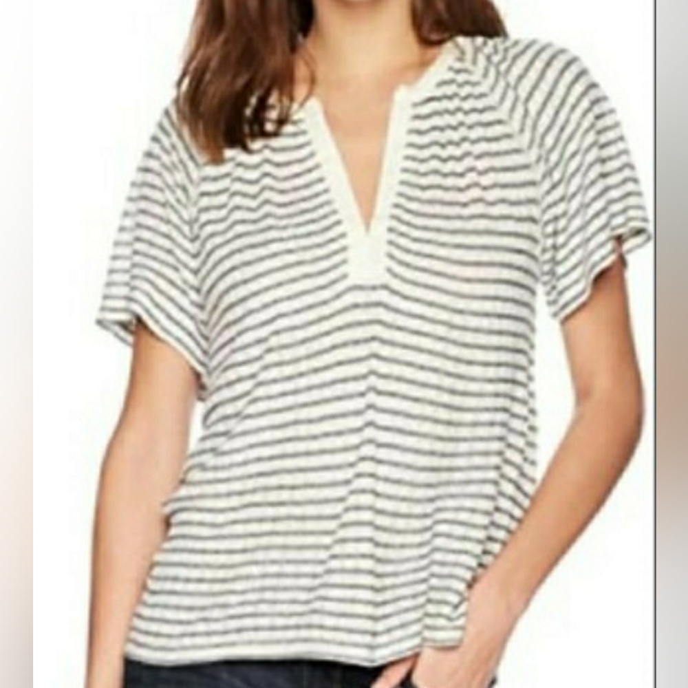 Lucky Brand Deep Navy and Cream Striped V-Neck Top XS